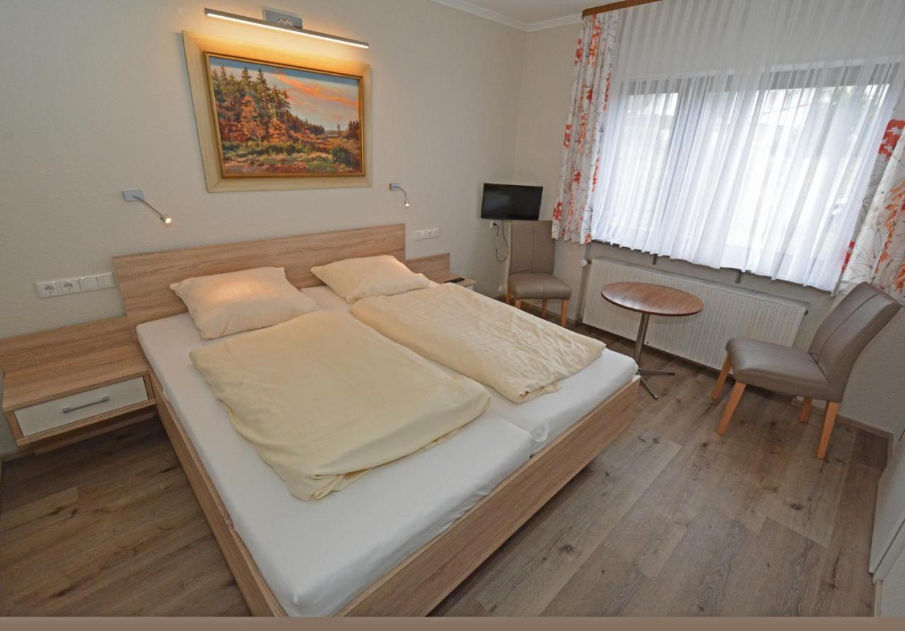 Hotel Weinhaus Hehner-Kiltz Waldböckelheim Esterno foto
